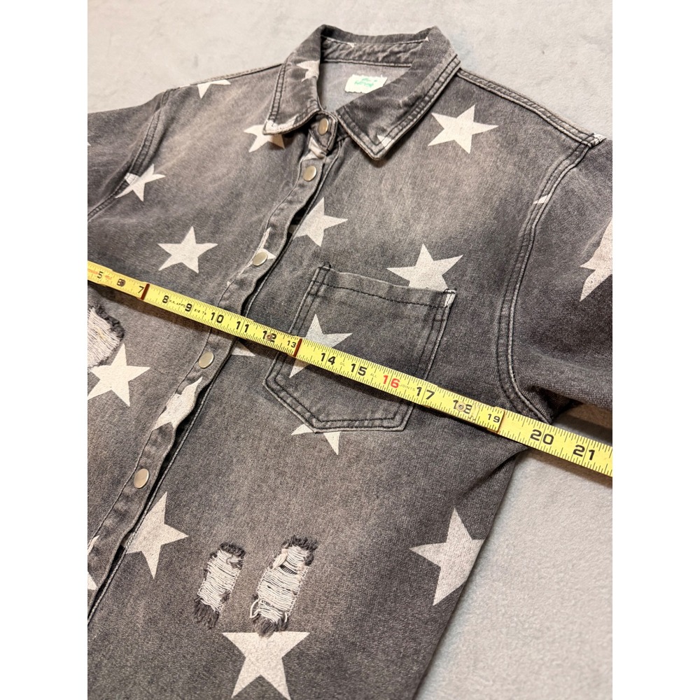 Blue‎ Buttercup Womens Distressed Gray Star Denim Button Up Shirt Grunge - Picture 4 of 8